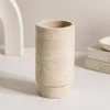 مزهرية أسطوانية ترافرتين